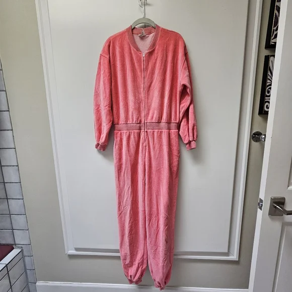 Vintage 1970’s Peach Velour Jumpsuit Size Medium - Picture 4 of 5